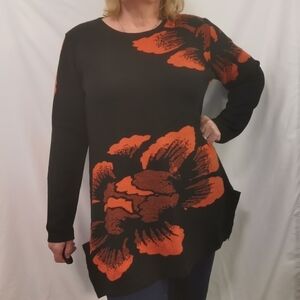 3/$20 Model France Black & Red Crew Neck Tunic Sweater - Sz L/XL Open To Offers